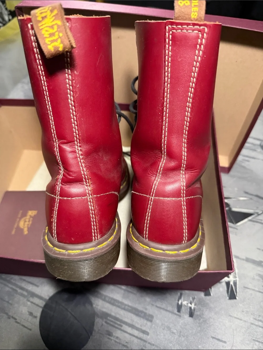 MIE DR MARTENS 10 EYE OXBLOOD UK 5 MENS 6 LADIES 7 - Picture 4 of 12